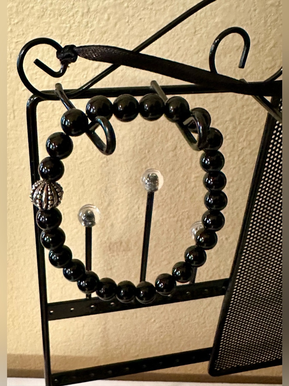 Black Beaded Stretch Bracelet